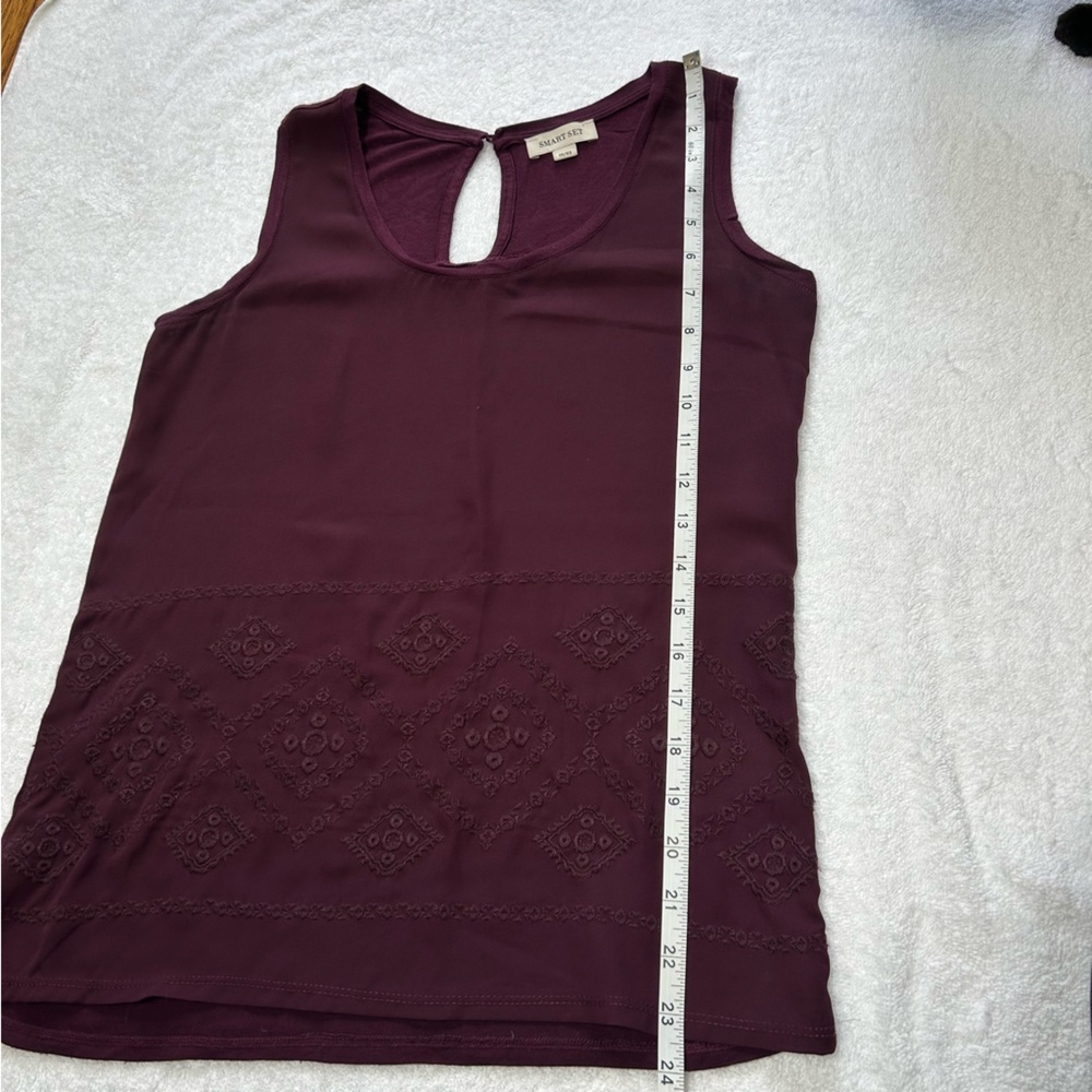 Burgundy Sleeveless Top